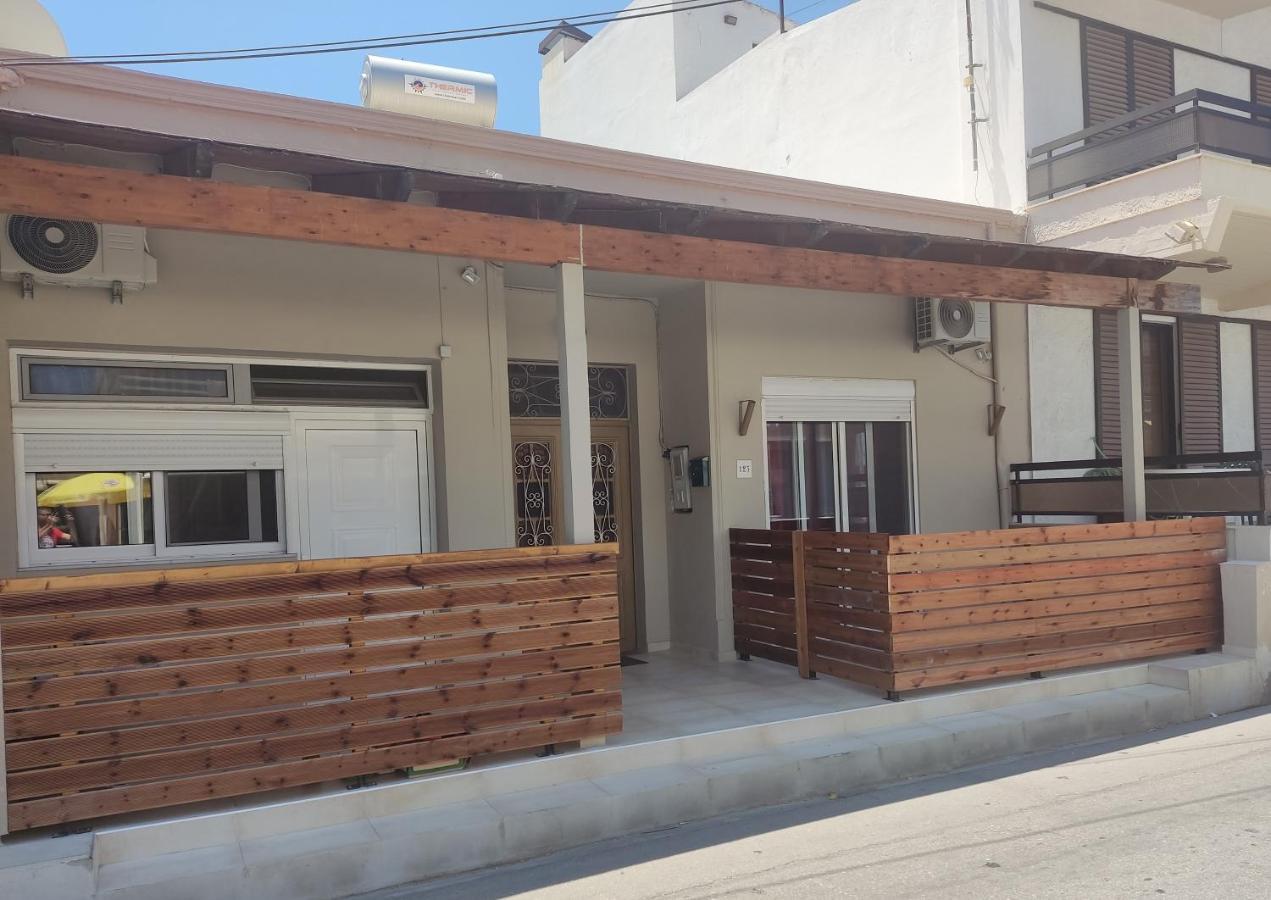 Nikolettas Studios Traditional House Paradisi  ภายนอก รูปภาพ